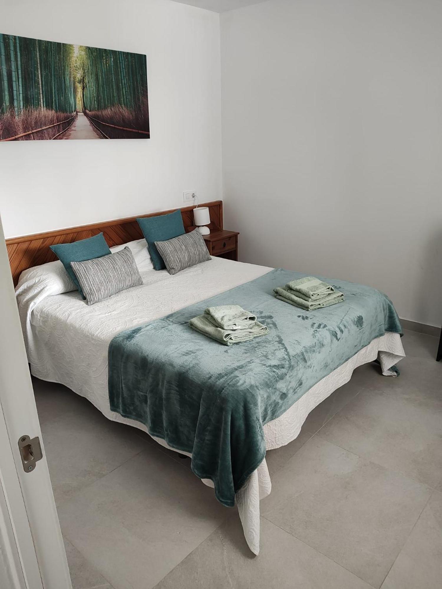 Cala Ferrera Home&Me Феланич Экстерьер фото